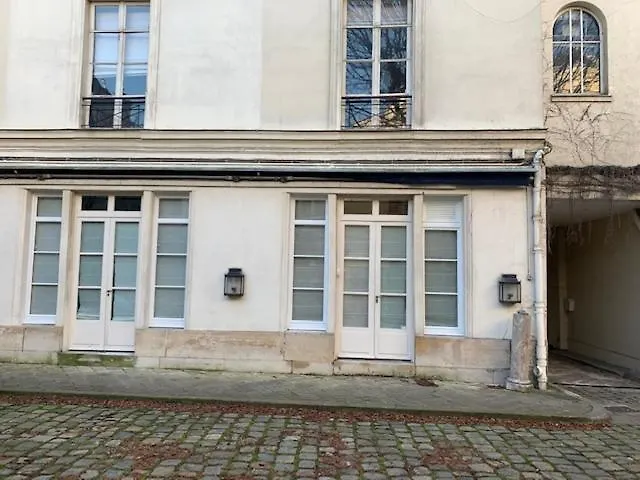 Appartement de Luxe - Petit Varenne
